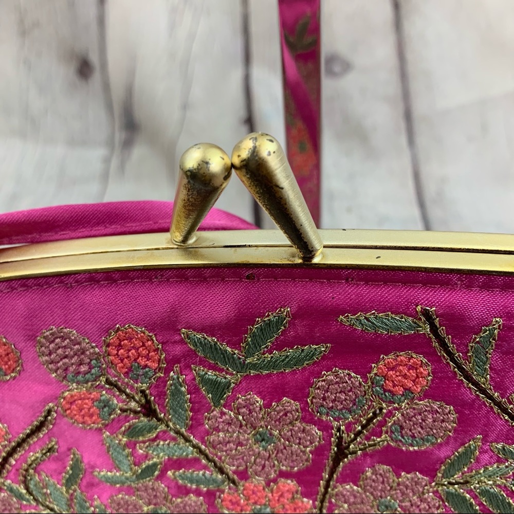 NWT Indeed Floral Embroidered Handbag - Picture 3 of 9